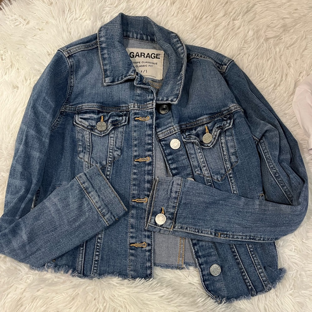 Garage cropped jean jacket great condition size small